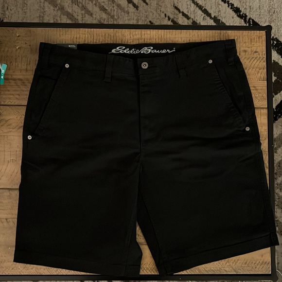 NWT Eddie Bauer Canvas Shorts - Size 38 - Picture 5 of 7